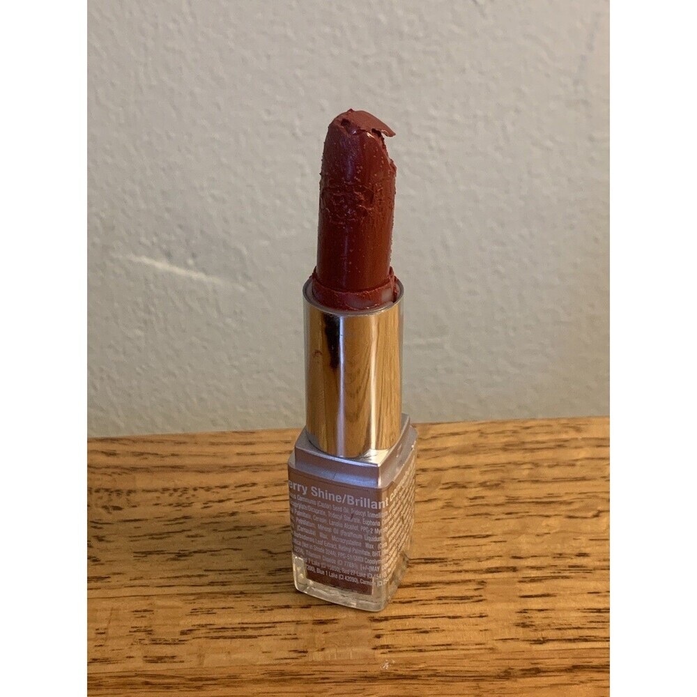 DISCONTINUED Wet N Wild Vintage Lipstick Wild Shine 330A CRANBERRY SHINE FLAW